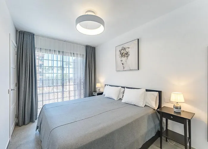 Townhouse With Three Bedrooms