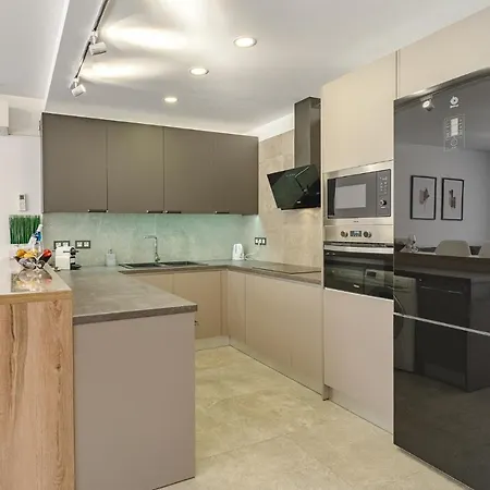 Apartament Townhouse With Three Bedrooms