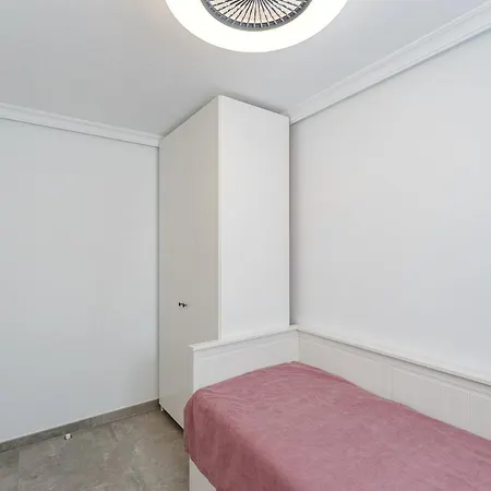 Townhouse With Three Bedrooms