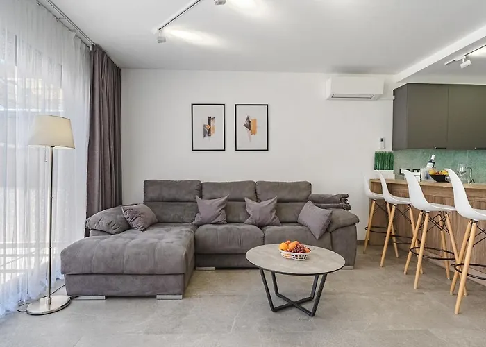 Townhouse With Three Bedrooms Daire