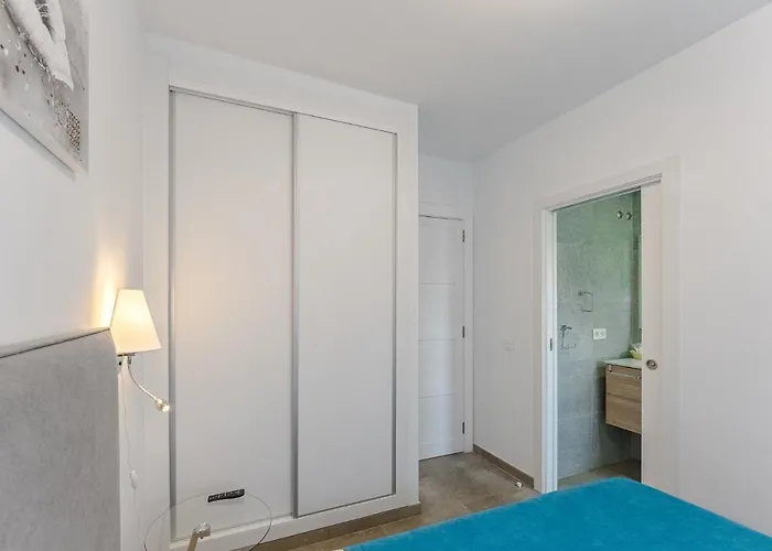 Apartment Townhouse With Three Bedrooms