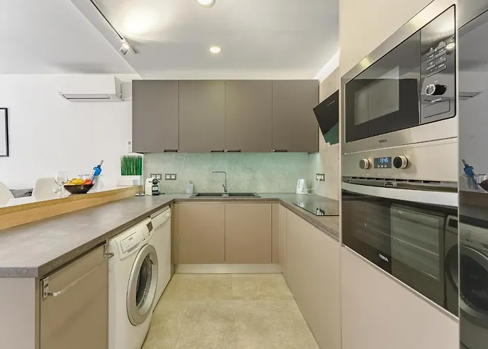 Townhouse With Three Bedrooms Daire