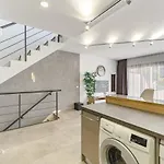 Townhouse With Three Bedrooms Daire